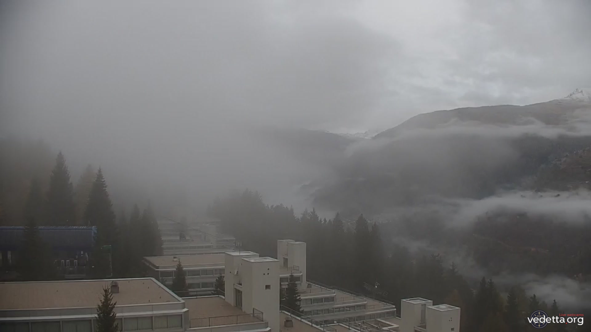 immagine della webcam nei dintorni di Passo Tonale: webcam Marilleva