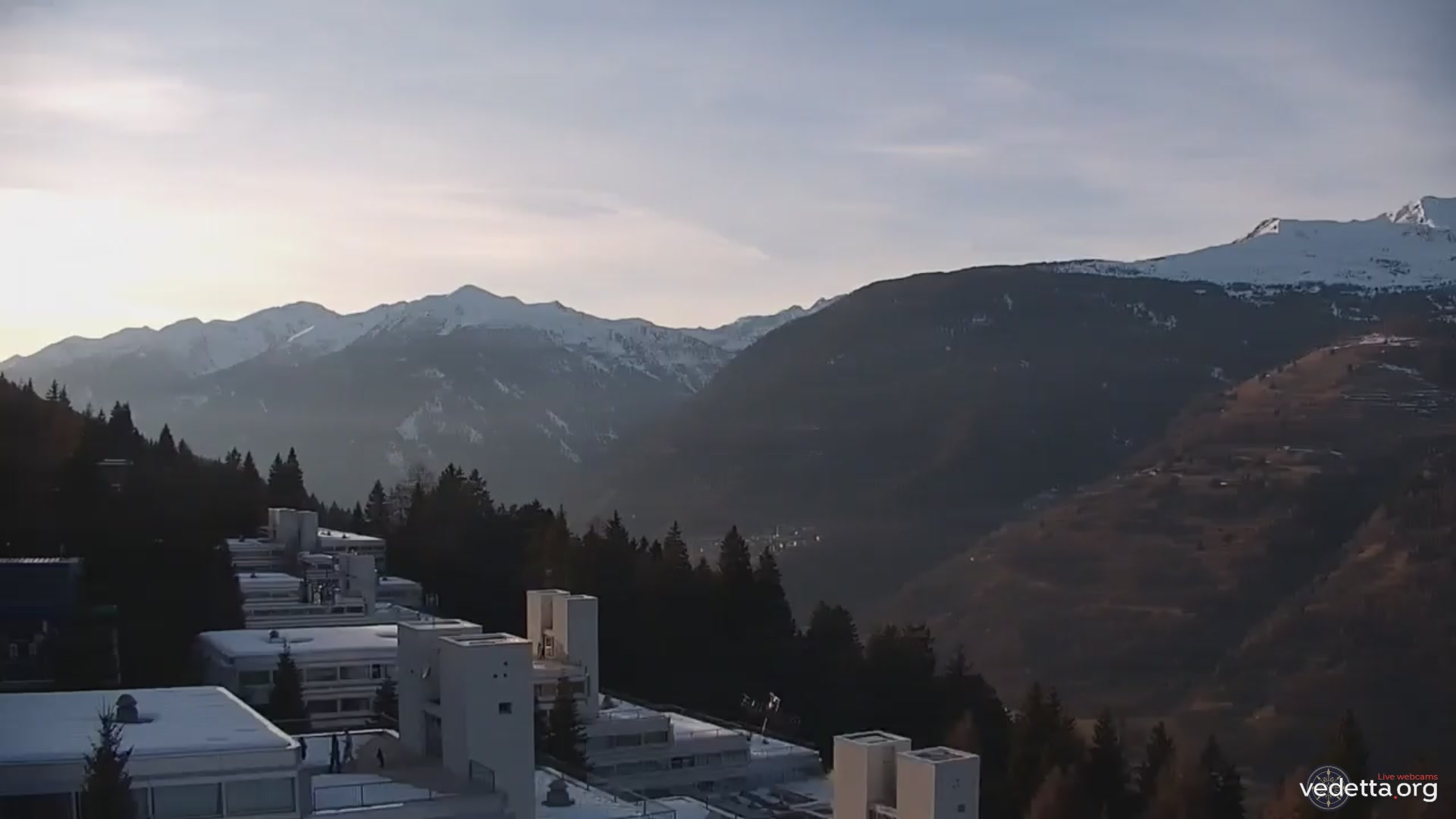 immagine della webcam nei dintorni di Monte Spinale: webcam Marilleva