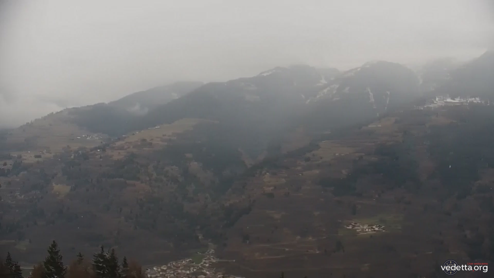 immagine della webcam nei dintorni di Madonna di Campiglio: webcam Marilleva