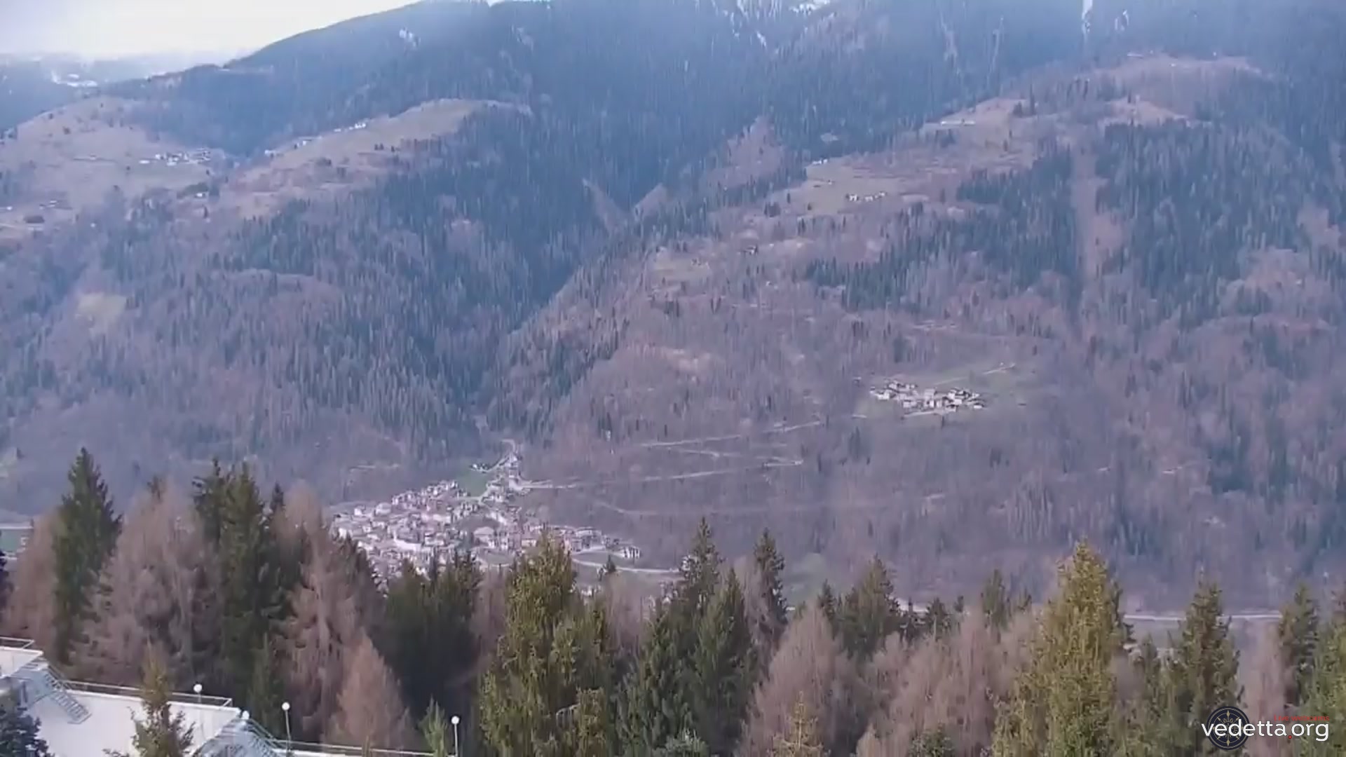 immagine della webcam nei dintorni di Coredo: webcam Marilleva