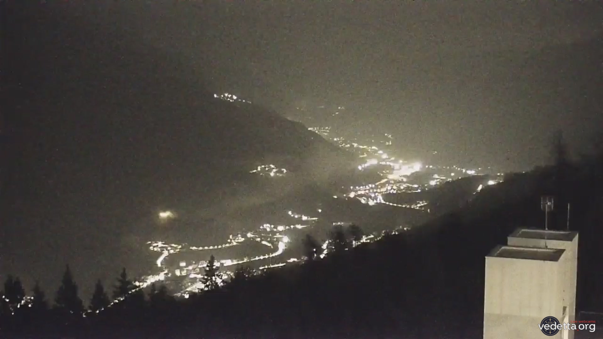 immagine della webcam nei dintorni di Monte Spinale: webcam Marilleva