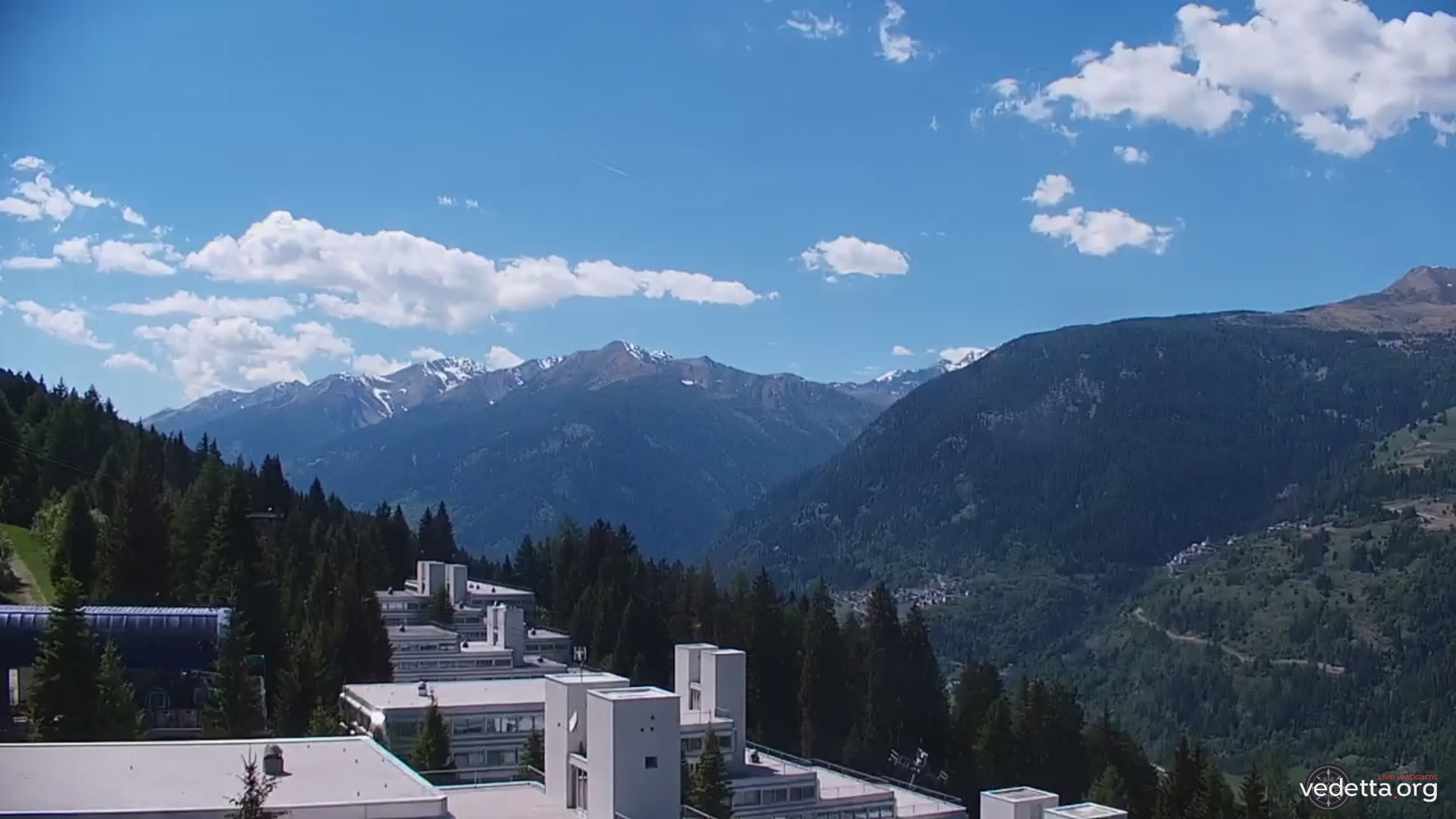 immagine della webcam nei dintorni di Madonna di Campiglio: webcam Marilleva