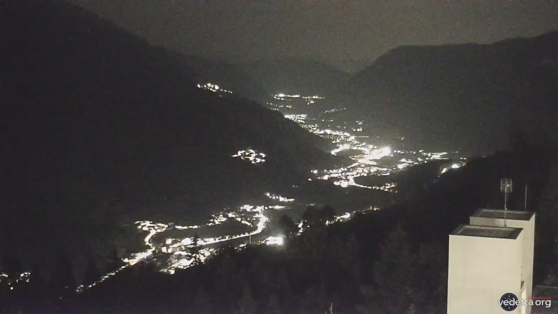 immagine della webcam nei dintorni di Passo Tonale: webcam Marilleva