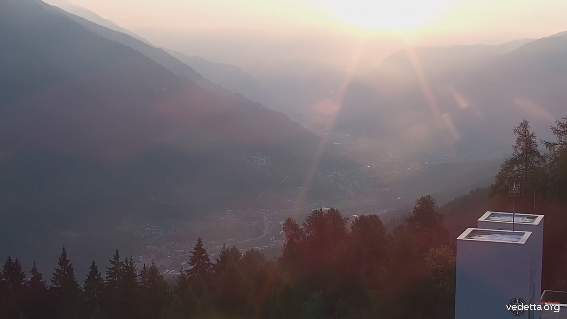 immagine della webcam nei dintorni di Cles: webcam Marilleva