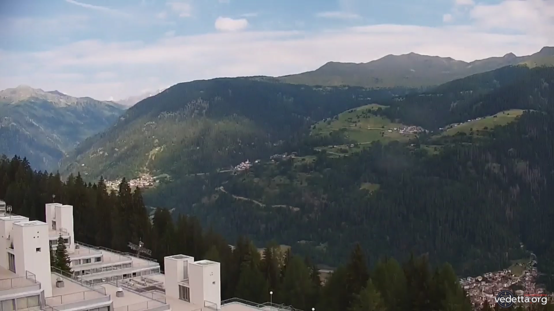 immagine della webcam nei dintorni di Carisolo: webcam Marilleva