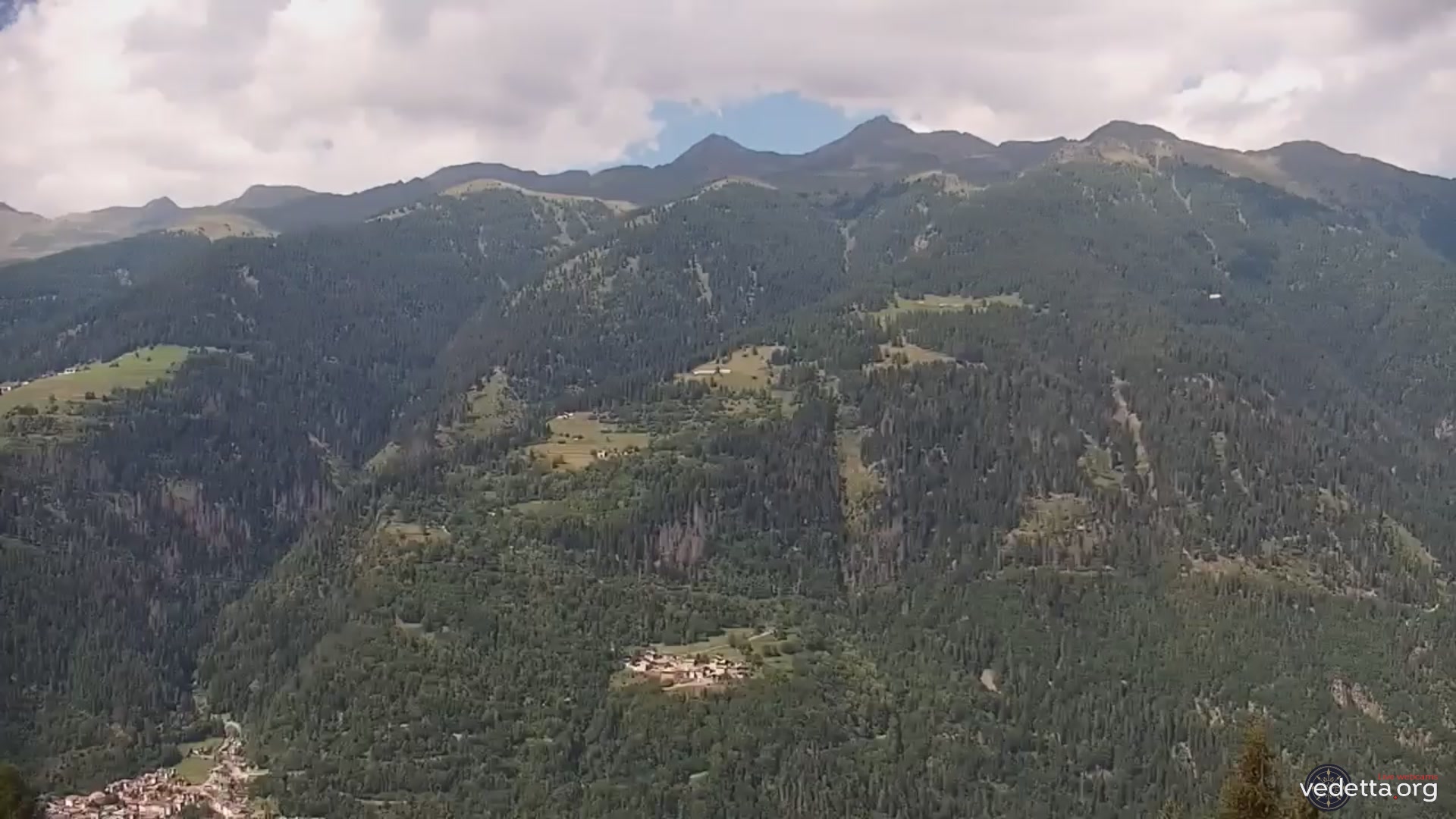 immagine della webcam nei dintorni di Ponte di Legno: webcam Marilleva