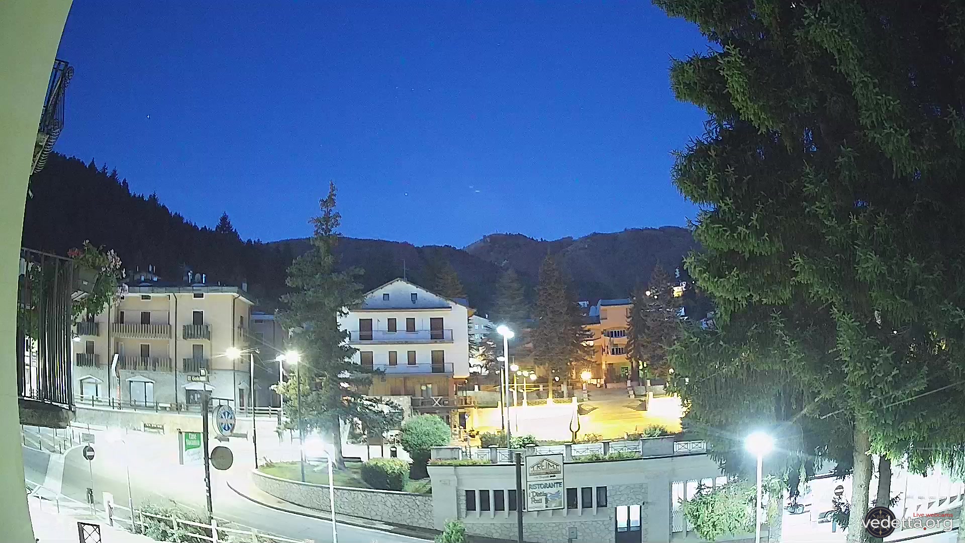 immagine della webcam nei dintorni di Pescopennataro: webcam Roccaraso