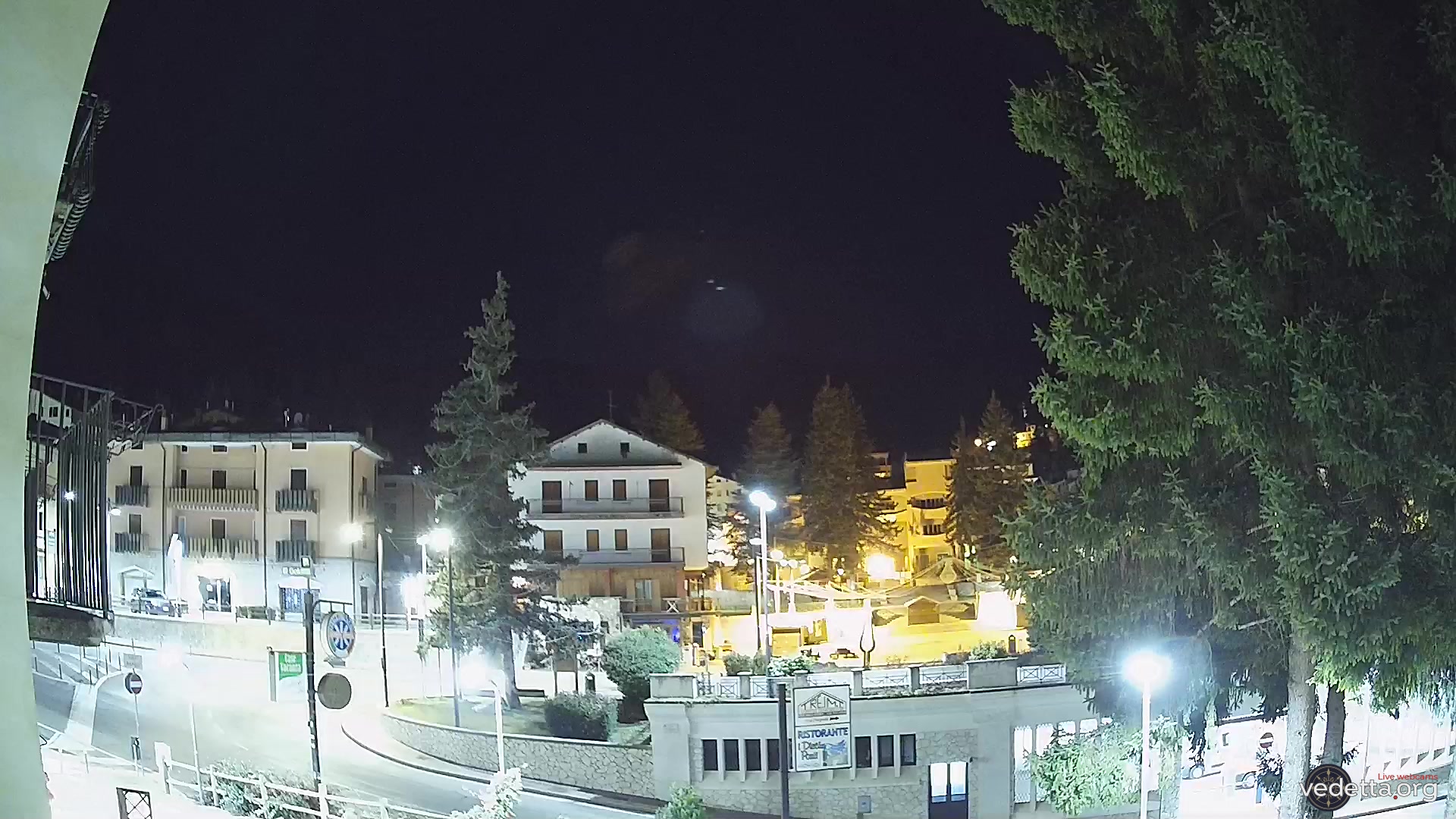 immagine della webcam nei dintorni di Acquaviva d'Isernia: webcam Roccaraso
