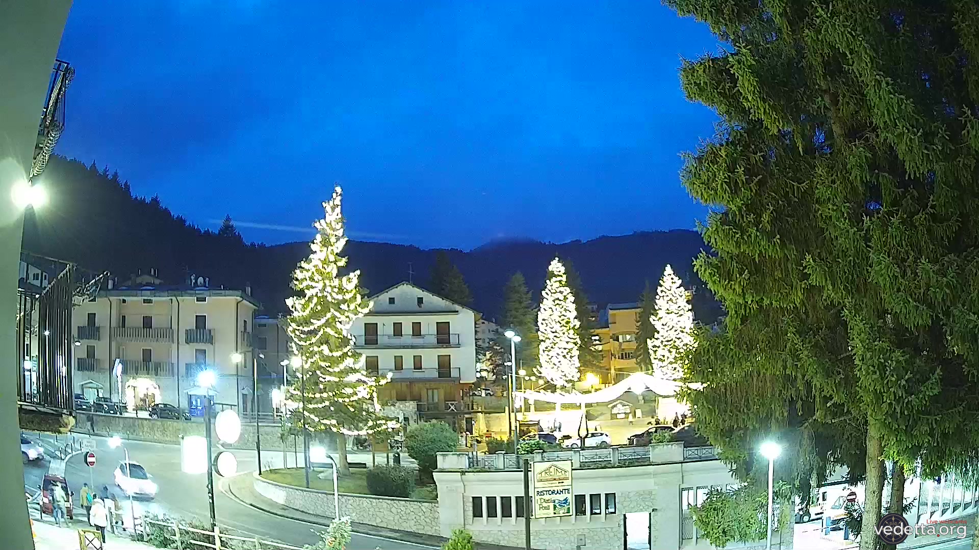 immagine della webcam nei dintorni di Bisegna: webcam Roccaraso