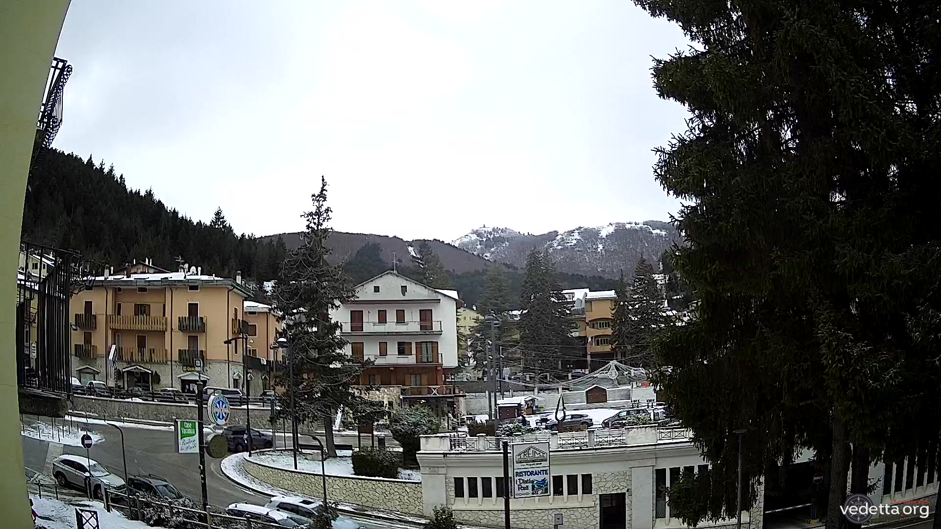 immagine della webcam nei dintorni di Rionero Sannitico: webcam Roccaraso