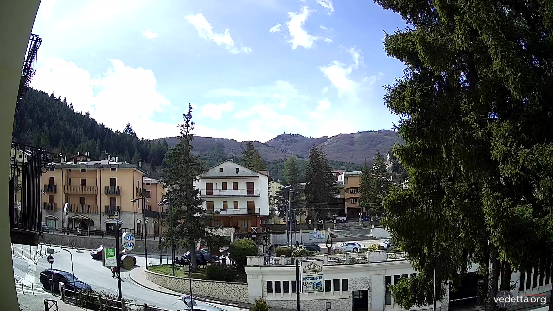 immagine della webcam nei dintorni di San Donato Val di Comino: webcam Roccaraso