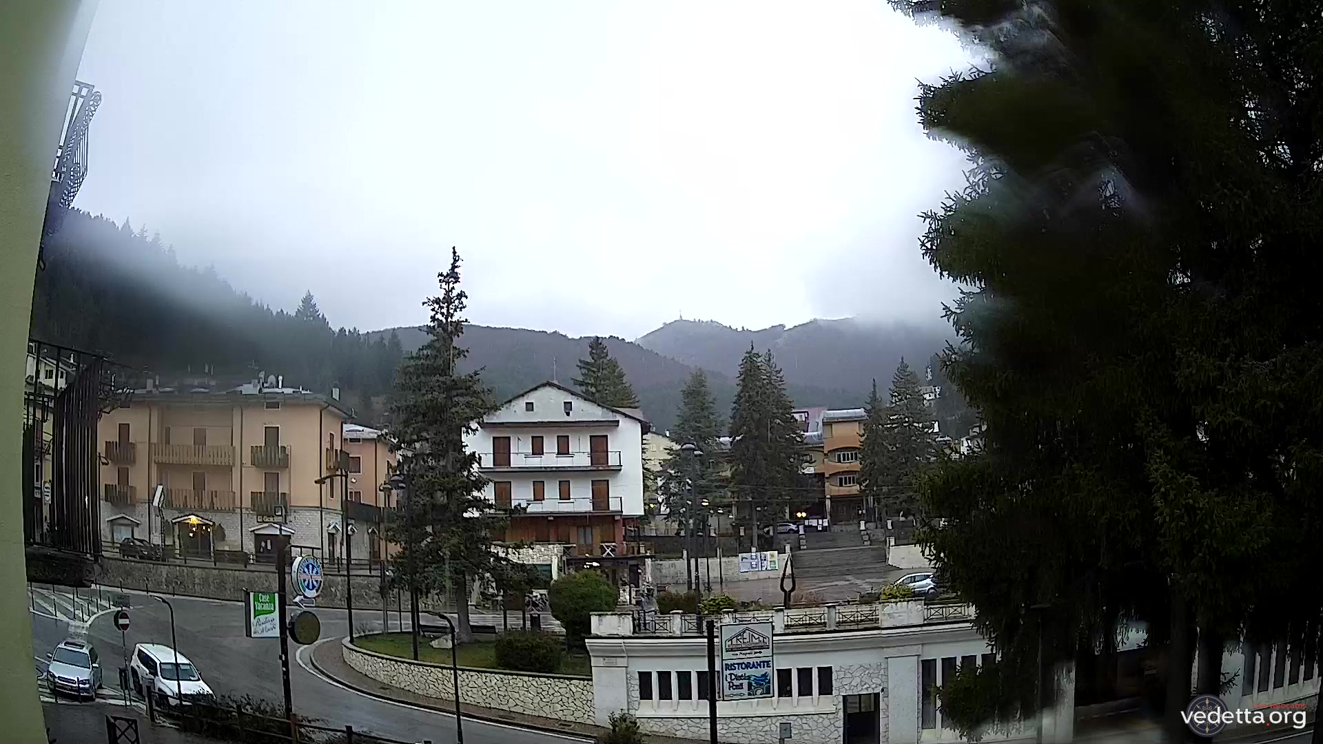 immagine della webcam nei dintorni di Castel di Sangro: webcam Roccaraso