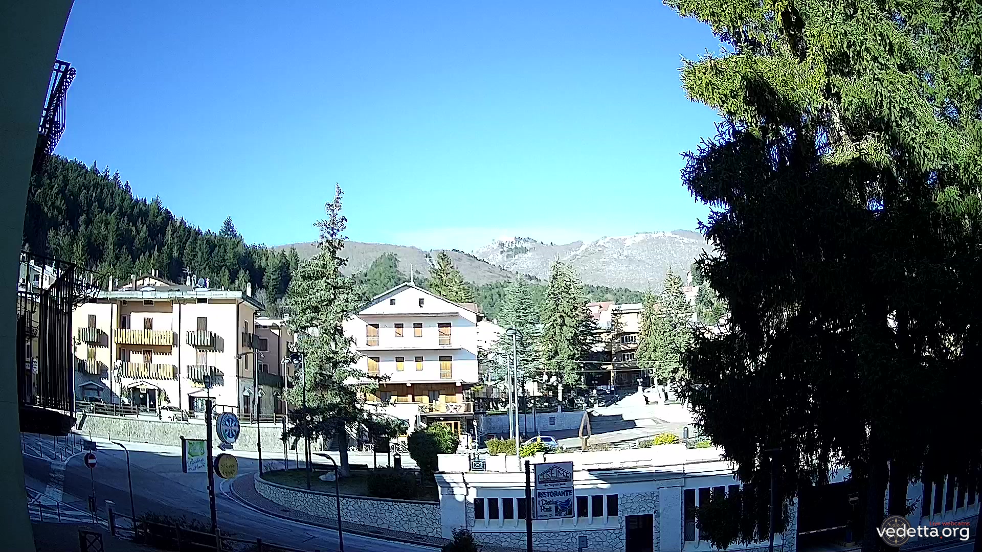 immagine della webcam nei dintorni di Bisegna: webcam Roccaraso