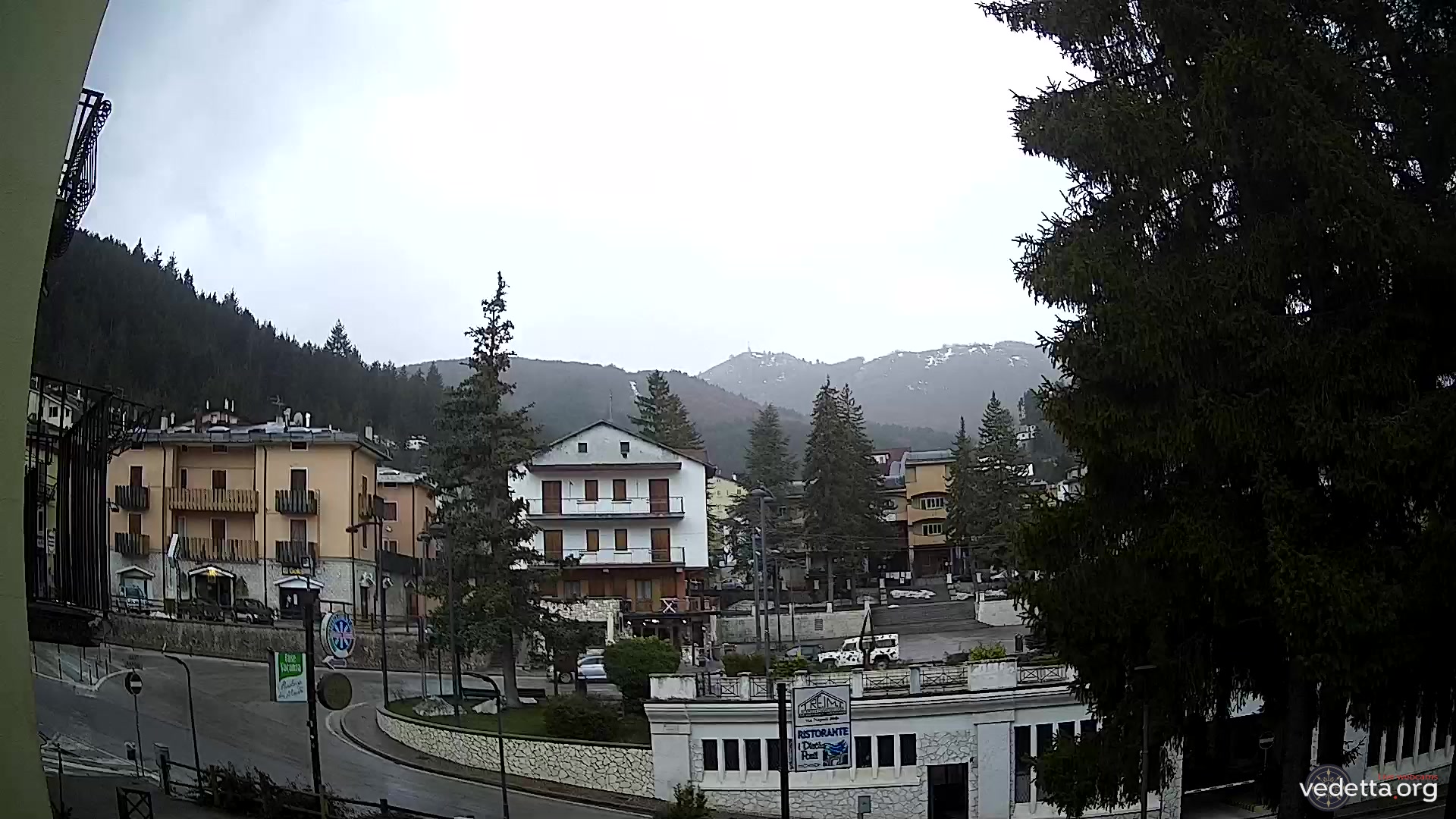 immagine della webcam nei dintorni di Roio del Sangro: webcam Roccaraso