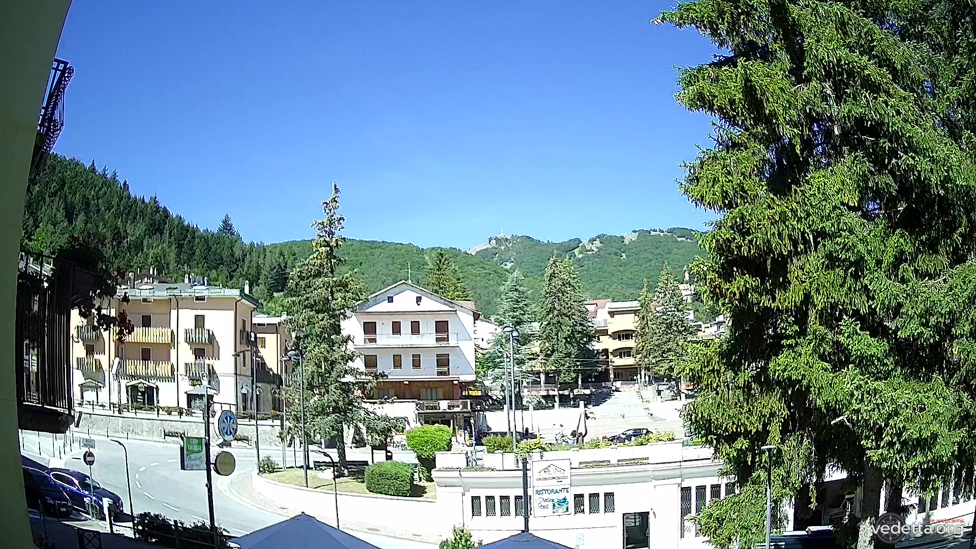 immagine della webcam nei dintorni di Castel di Sangro: webcam Roccaraso