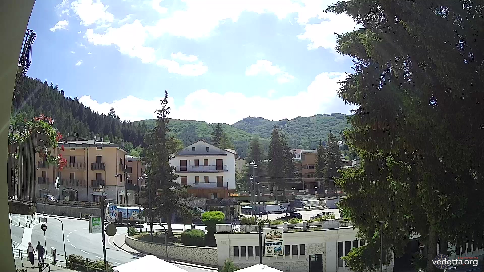 immagine della webcam nei dintorni di Castel di Sangro: webcam Roccaraso
