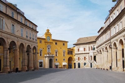 Stationäre Piazza del Popolo
